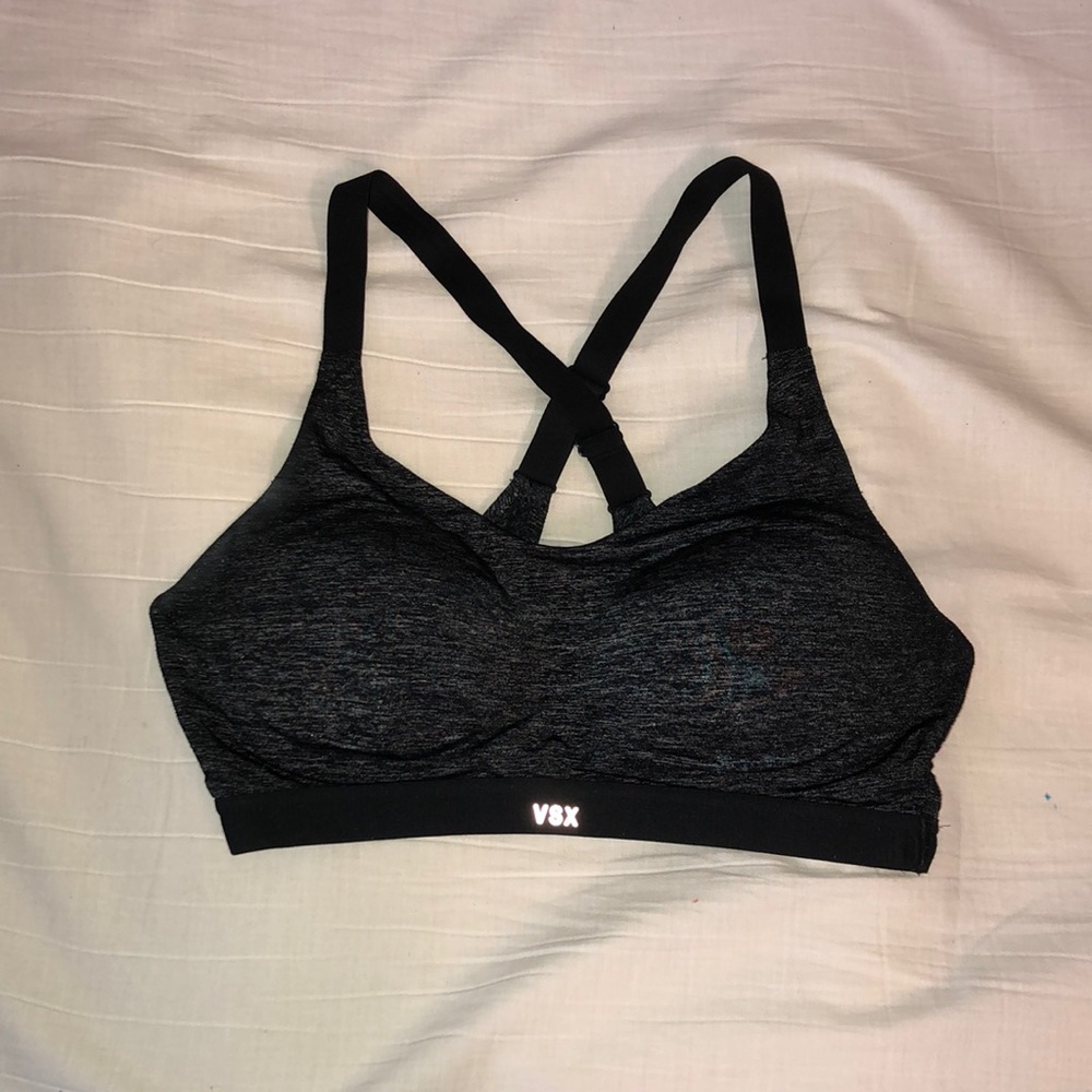 GREAT CONDITION VS Sports Bra